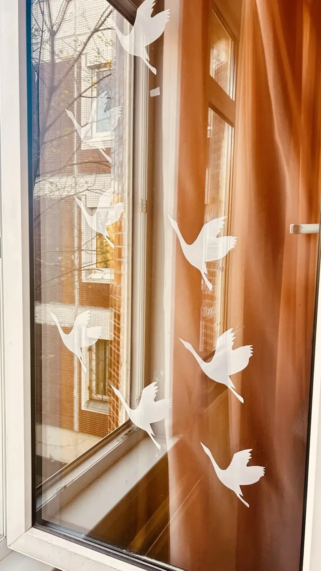✨ ОКНА ШКОЛЫ — ГАЛЕРЕЯ ПАМЯТИ И МИРА  Ежегодно, в преддверии великого праздника — Дня Победы, окна н