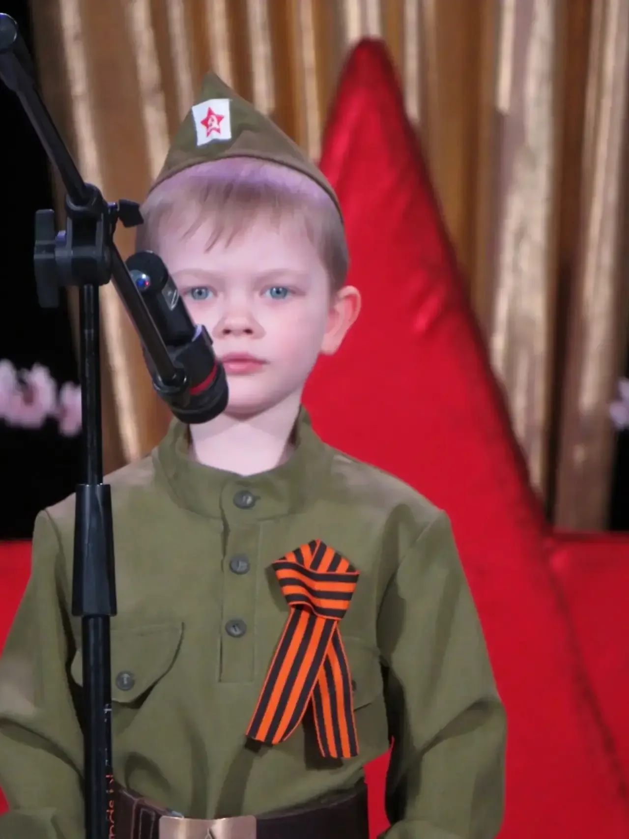 Воспитанники ДО «Белочка» ( группы № 4, 9, 10 и 12) приняли участие  в фестивале-конкурсе детского т