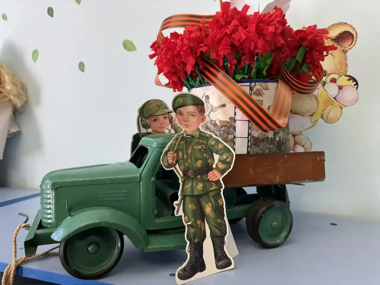 Наши дошкольные отделения готовятся к празднованию великого праздника - Дня Победы.  Все педагоги пр
