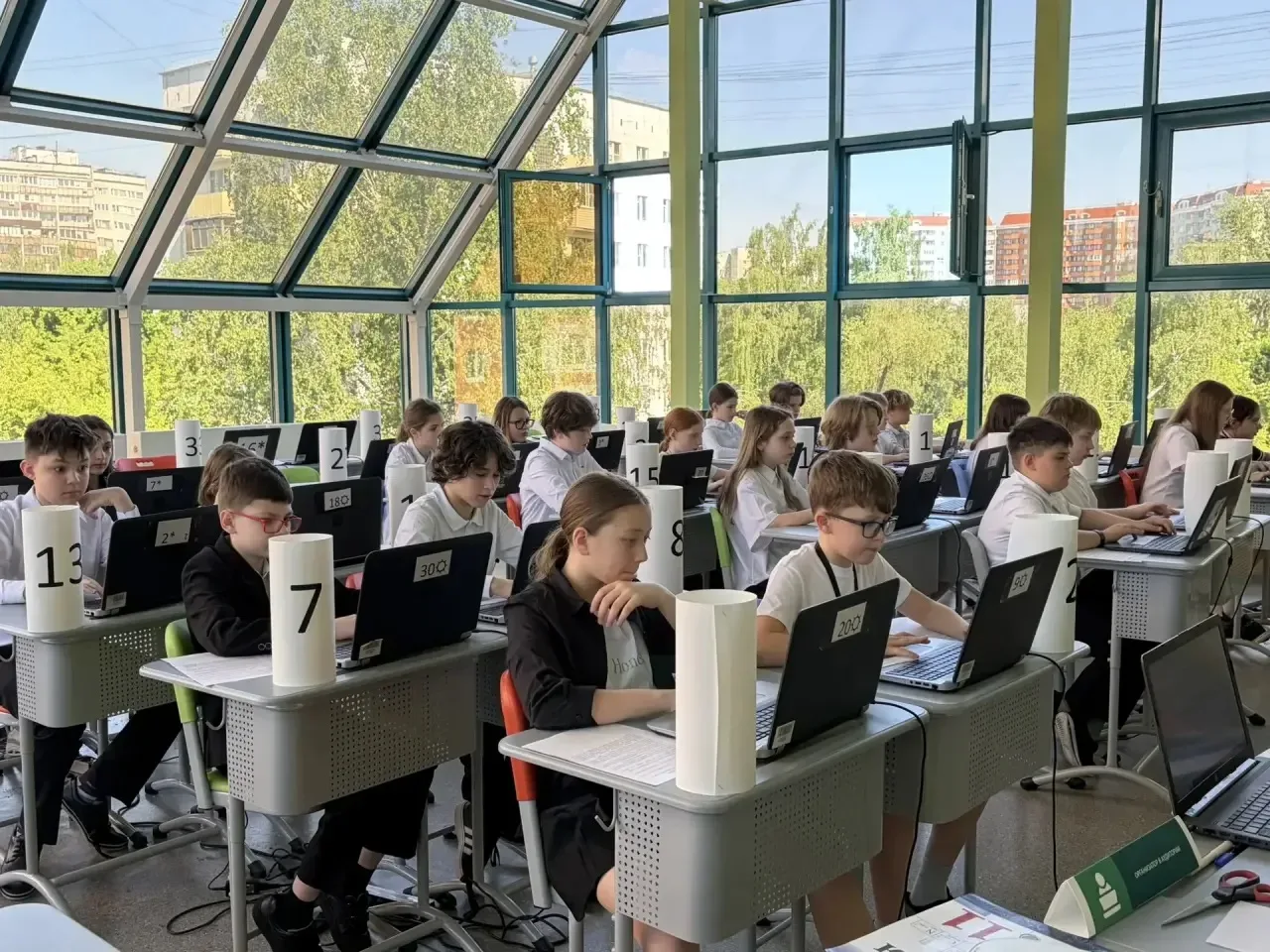 📚 Сегодня в Школе «Свиблово» продолжились независимые диагностики МЦКО!   Наши четвероклассники, шес