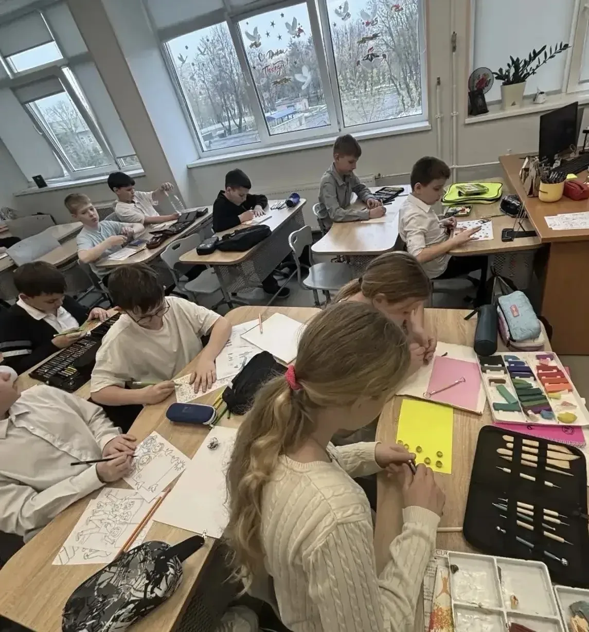 Страна отмечает Праздник Весны и Труда!🇷🇺  Этот день много лет объединяет людей разных профессий и п