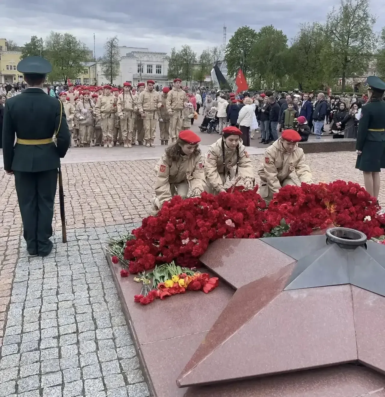 9 Мая — особенный праздник для всей нашей страны. Это день памяти, гордости и благодарности нашим пр