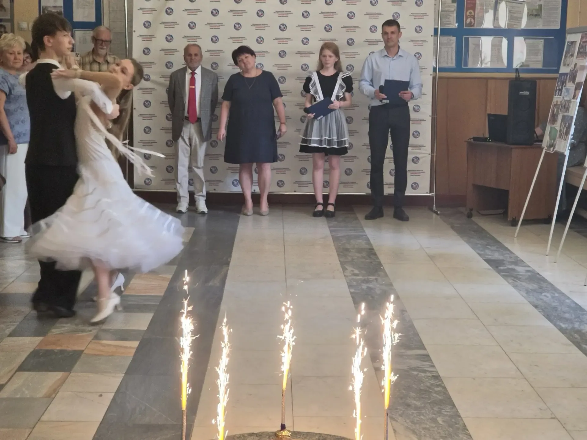 📚 Наши педагоги на профессиональном росте! Учителя нашей школы Марина Александровна Ятманова (замест