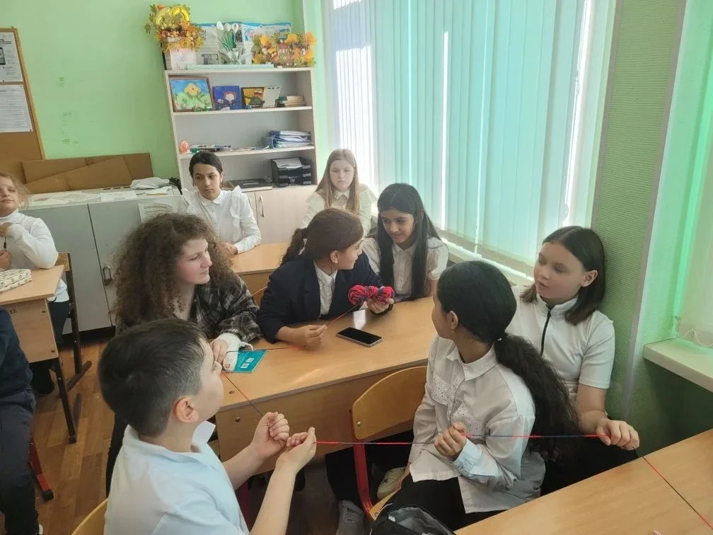 От маленьких шагов к большим свершениям: как «Орлята» становятся «Первыми» в День детских объединени