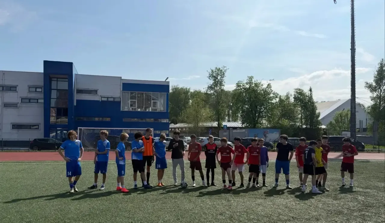 🏟️ 14 мая 2026г. на городском стадионе «Металлург» завершился напряженный турнир по футболу «Удар в 
