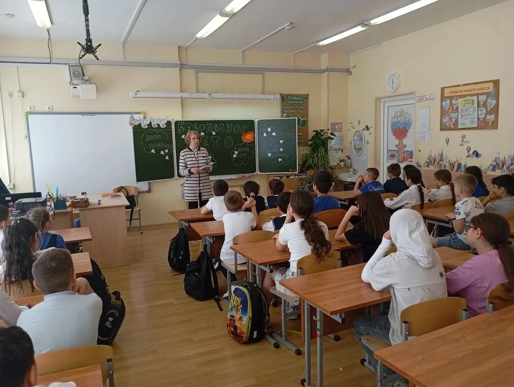 ▌ 🇷🇺 Патриотический урок с Екатериной Трубиной  Сегодня, 22 мая, для учеников 2К и 4И состоялся особ