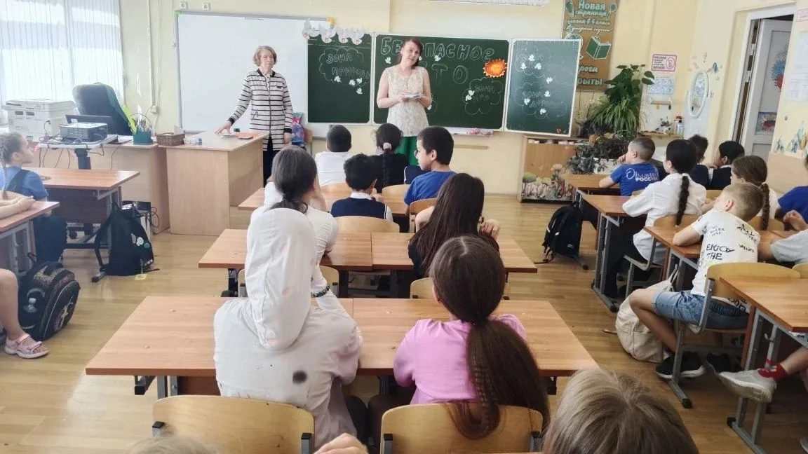 ▌ 🇷🇺 Патриотический урок с Екатериной Трубиной  Сегодня, 22 мая, для учеников 2К и 4И состоялся особ
