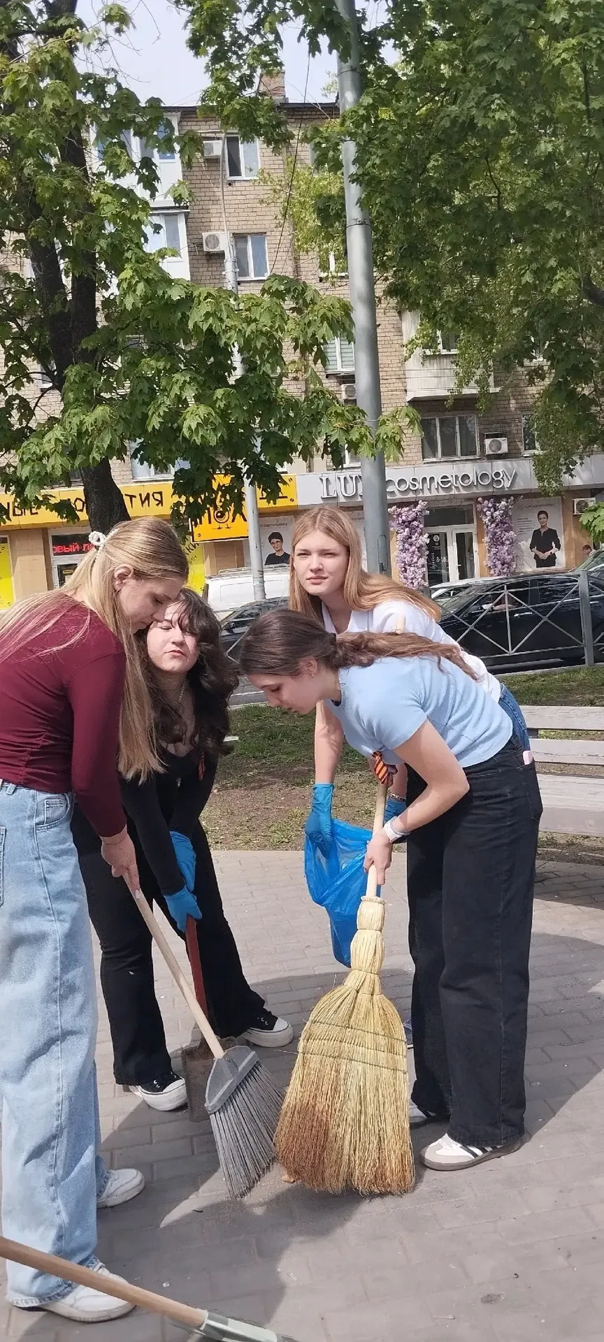 06.05.26 ☝🎇️В преддверии празднования  Великой Победы волонтерский отряд  ♥️"Горячие сердца"  провел