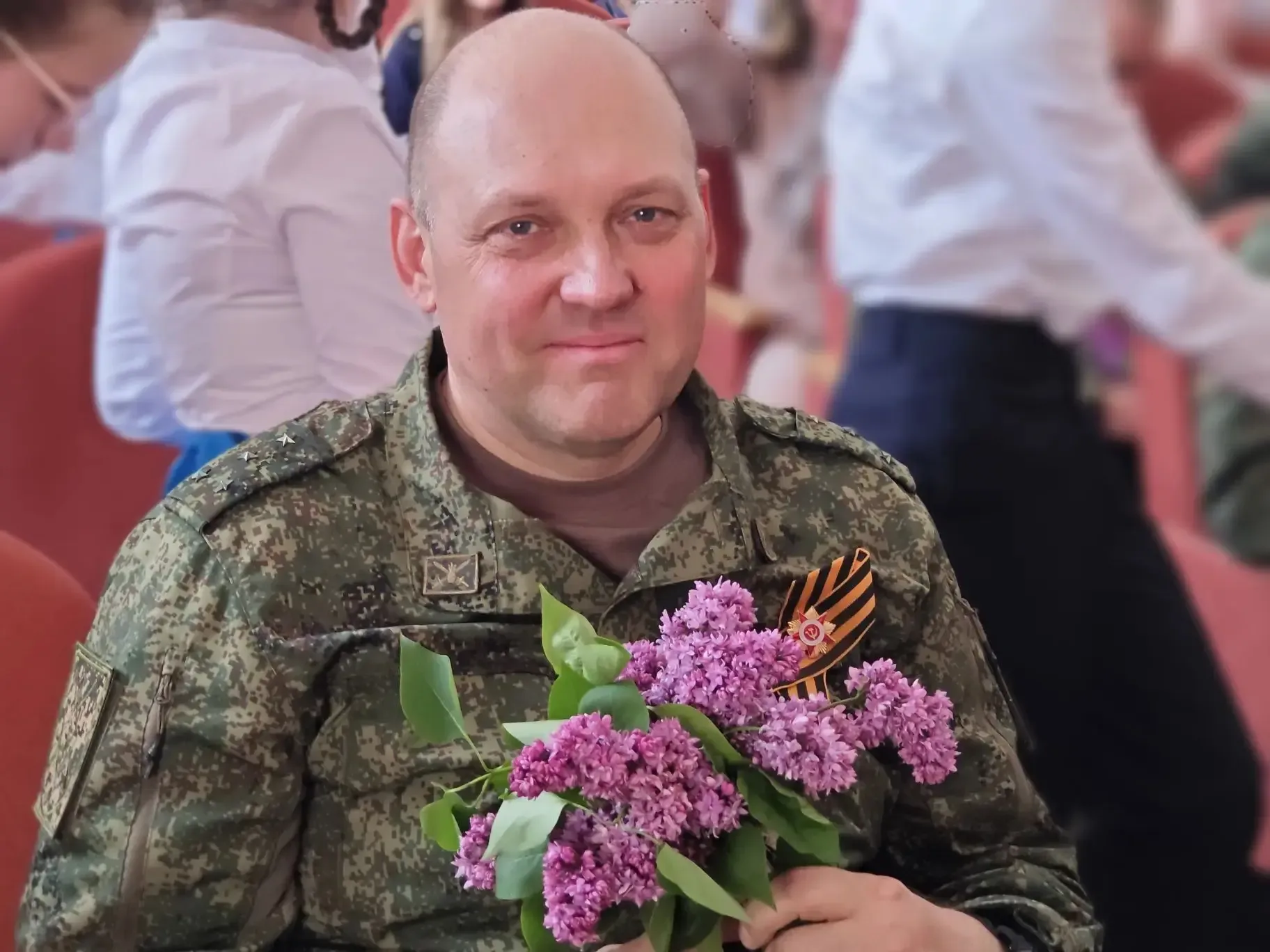 🕊Лицей отметил приближение 9 Мая концертом «Во имя Победы»!🎉  Программа концерта получилась по-насто