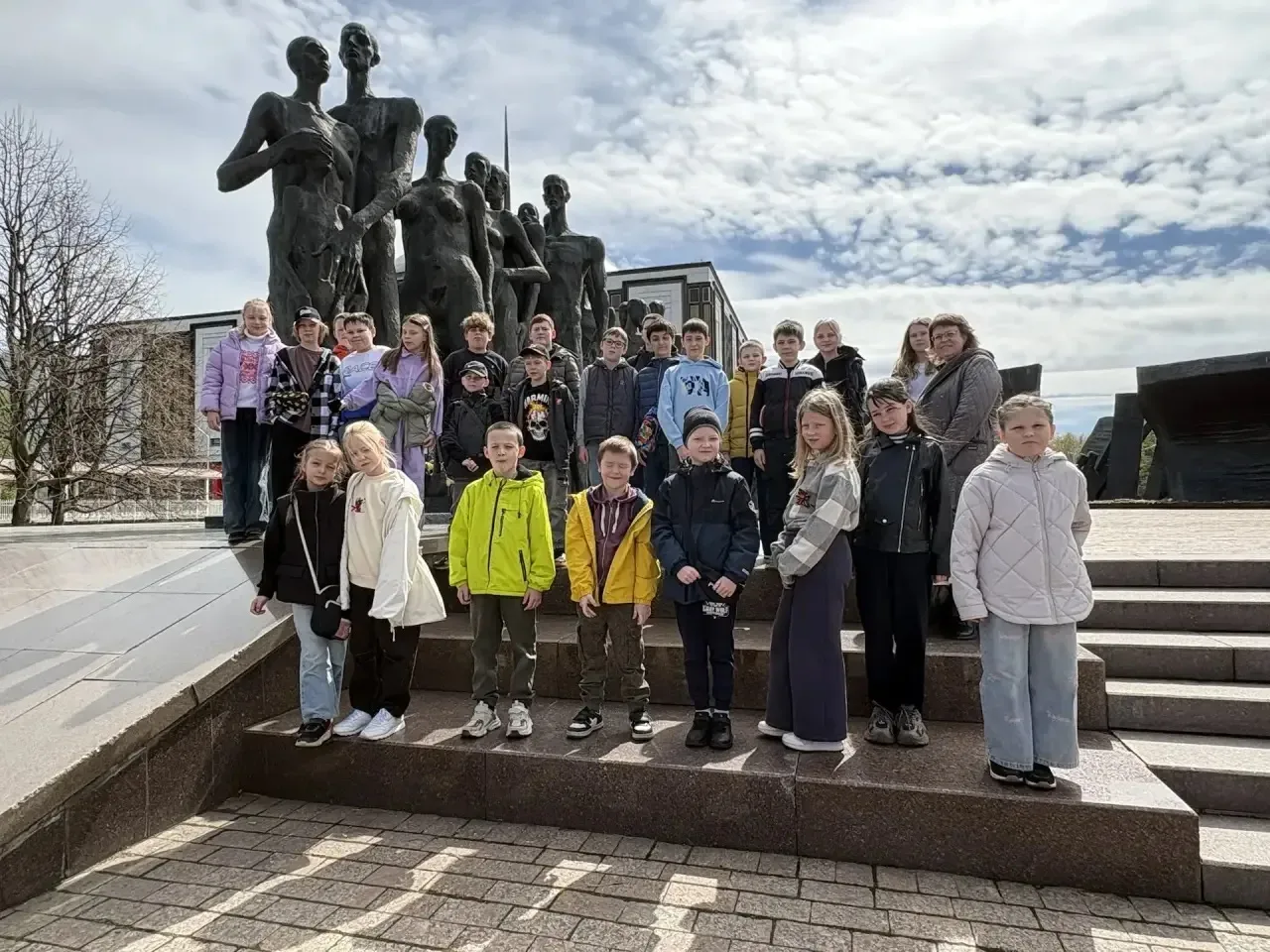 Помним. Гордимся. Чтим. 🇷🇺  В преддверии Дня Победы ученики Пролетарской школы посетили Музей Победы