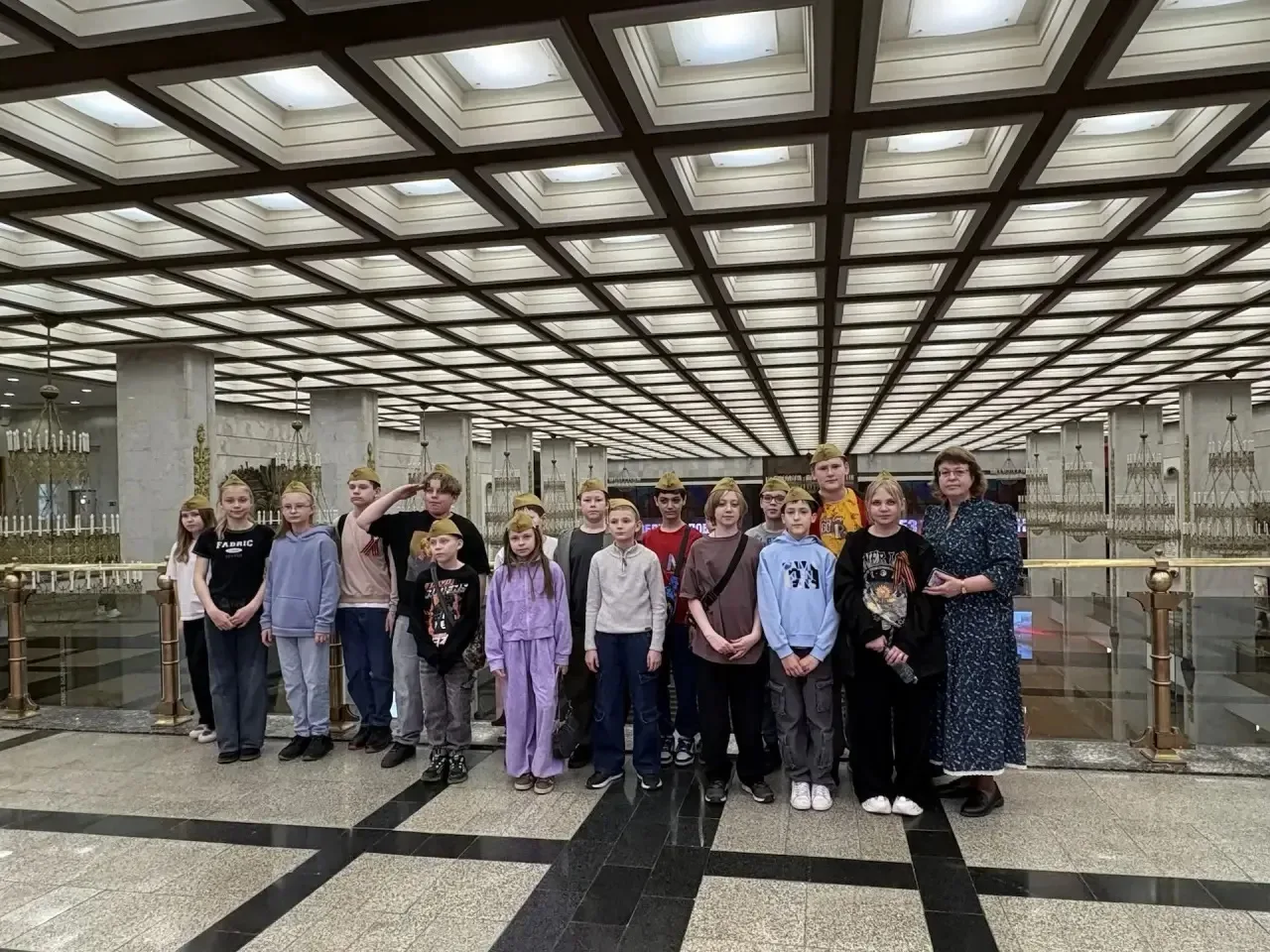 Помним. Гордимся. Чтим. 🇷🇺  В преддверии Дня Победы ученики Пролетарской школы посетили Музей Победы