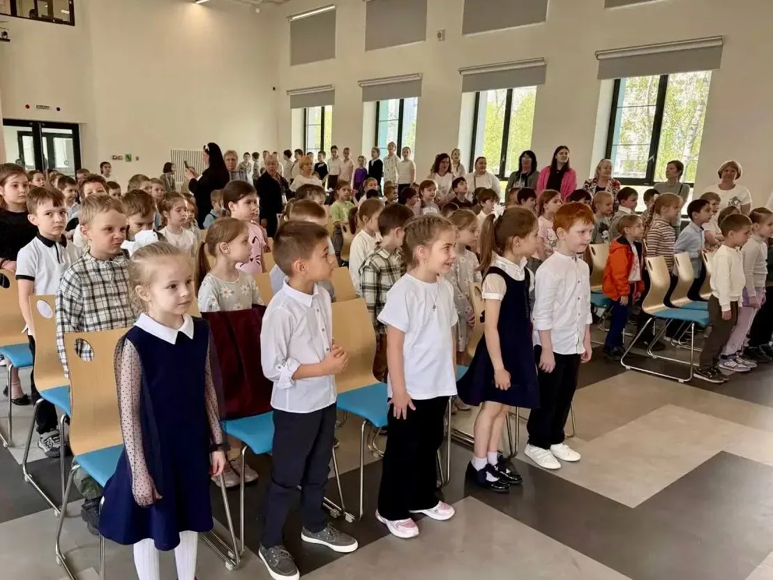 🔔 Прощай, 1-й класс! Первые победы и большие планы  ✨ На прошлой неделе в стенах нашей школы было по