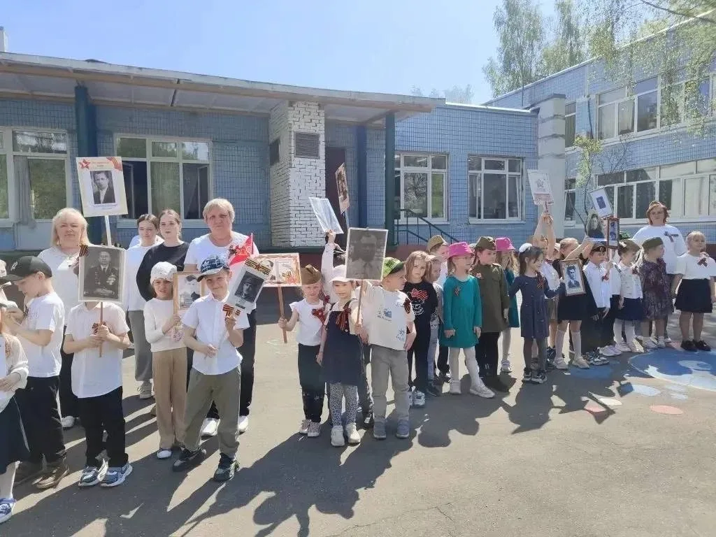 🕊 Традиция, которая трогает до слез: «Бессмертный полк» в дошкольном отделении №3  🇷🇺В нашем дошколь
