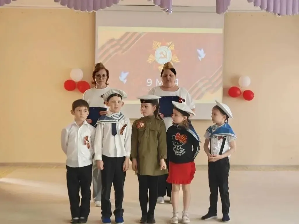 🕊 Традиция, которая трогает до слез: «Бессмертный полк» в дошкольном отделении №3  🇷🇺В нашем дошколь