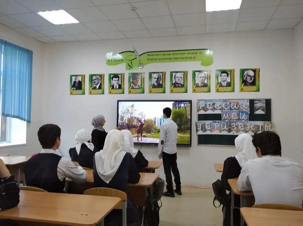 07.05.2026 года в МБОУ «СОШ №2  с.Кулары»прошли профориентационные занятия "Россия: Мои горизонты" н