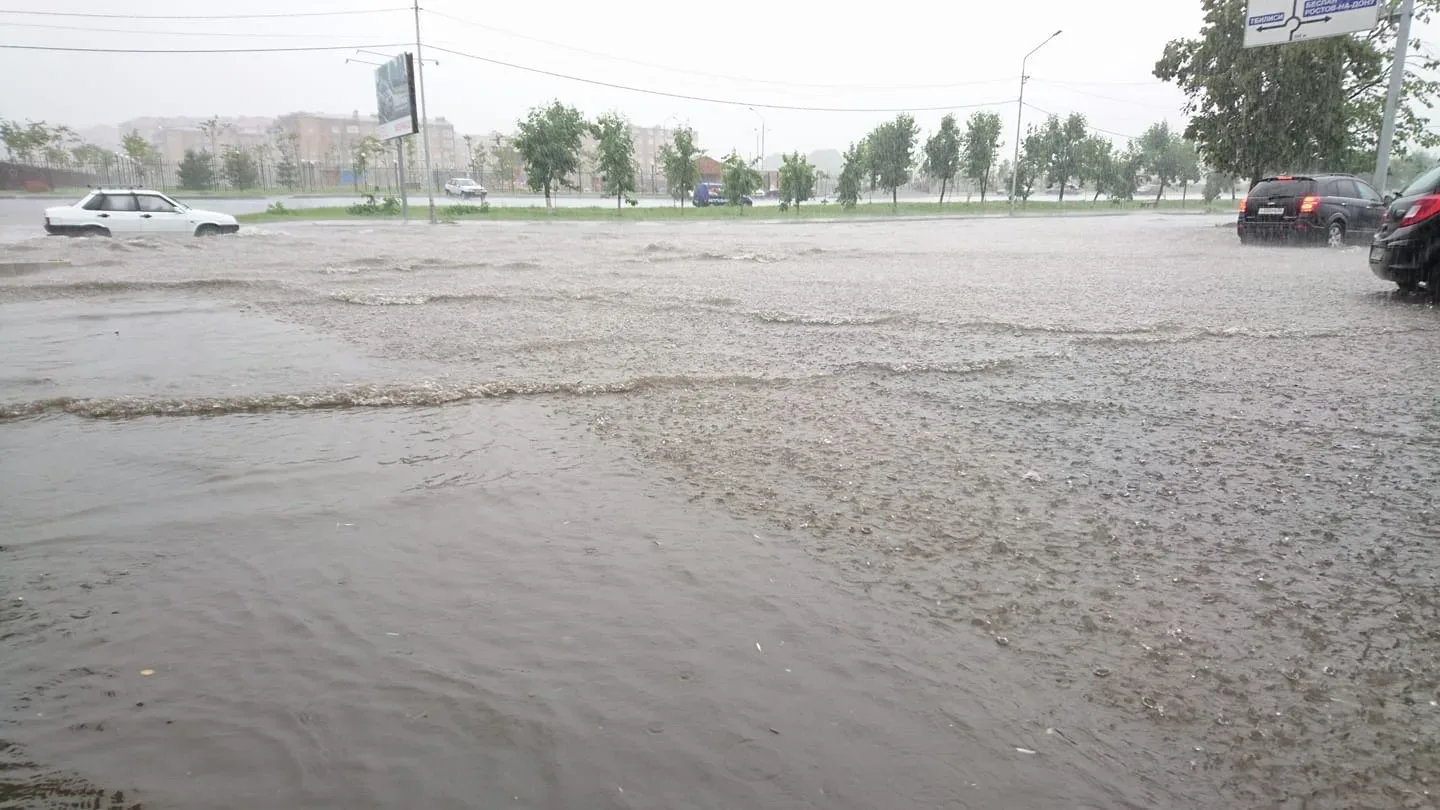 ⛈ В Северной Осетии продлили штормовое предупреждение  Неблагоприятная погода в республике сохранитс