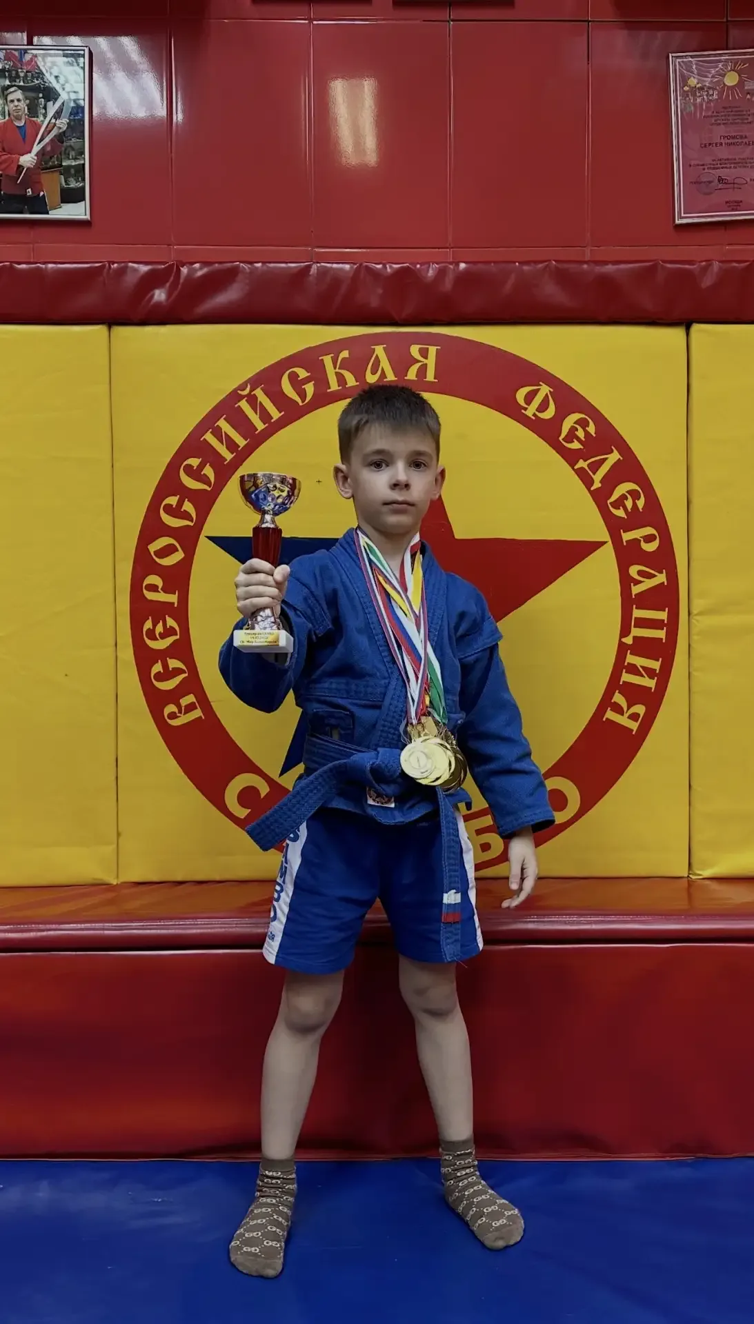 ᴀᴨᴧодиᴄʍᴇнᴛы юноʍу чᴇʍᴨиону! 🔥  💪 Пятиклассник Сергей Поляков — это сила, характер и споривный дух! 