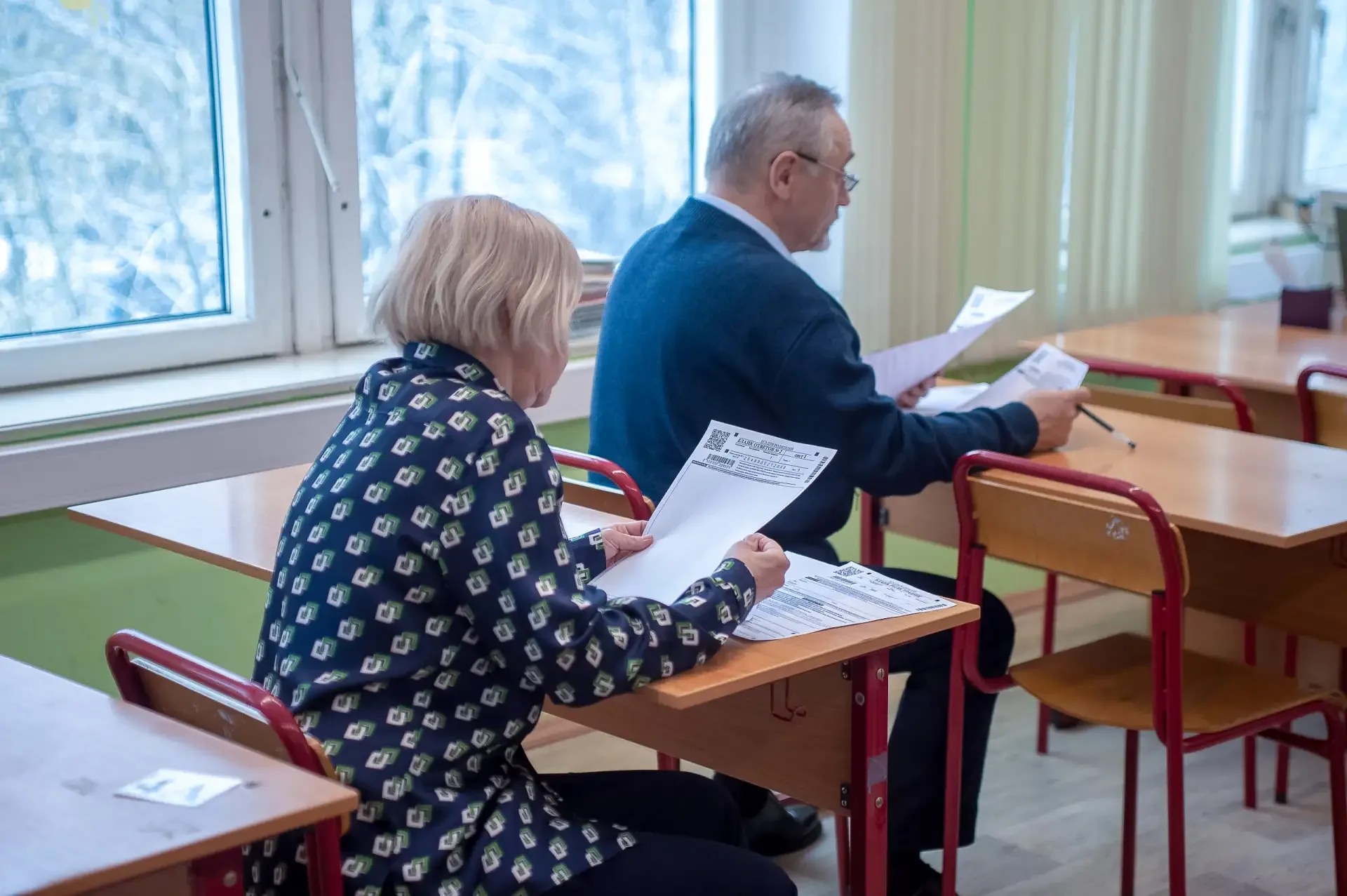 Родители на экзамене: миссия выполнима! 🎓  📣 Вчера в нашей школе родители выпускников попробовали се