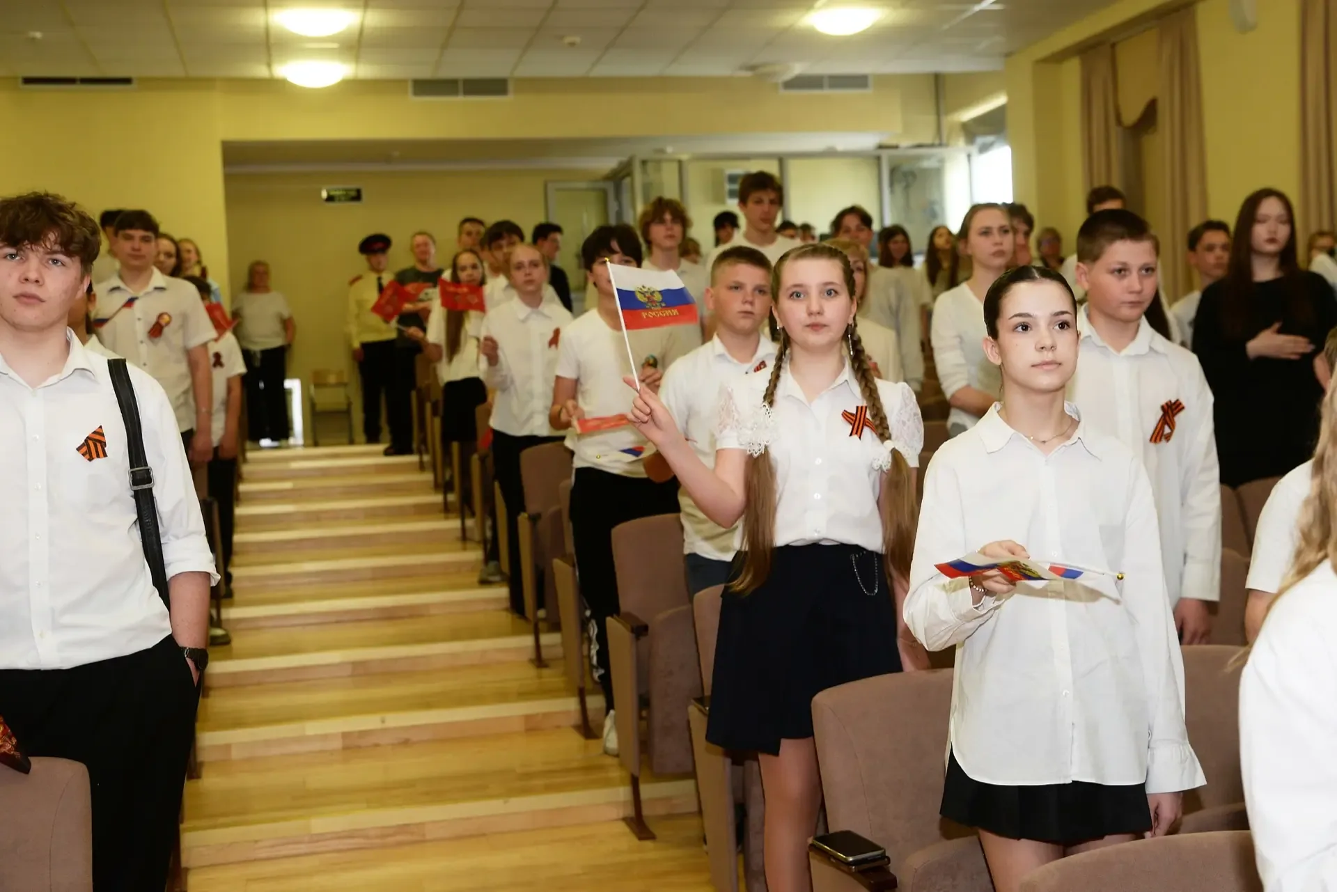 🕯 81 год назад закончилась война. И мы помним  8 мая в школьном отделении «Импульс» с особой теплото