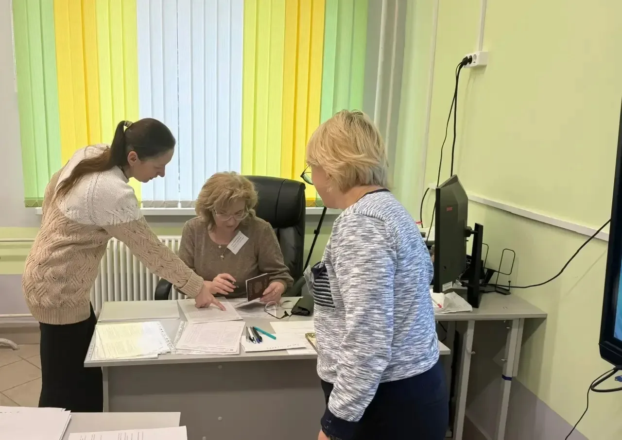 📚 В нашей школе прошла Всероссийская акция «Сдаём вместе. День сдачи ЕГЭ родителями».  📝 В этот день