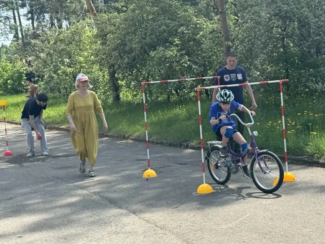 🚴‍♂️ «Хранители дорог» в деле! Наш отряд ЮИД «Хранители дорог» принял активное участие в престижном 
