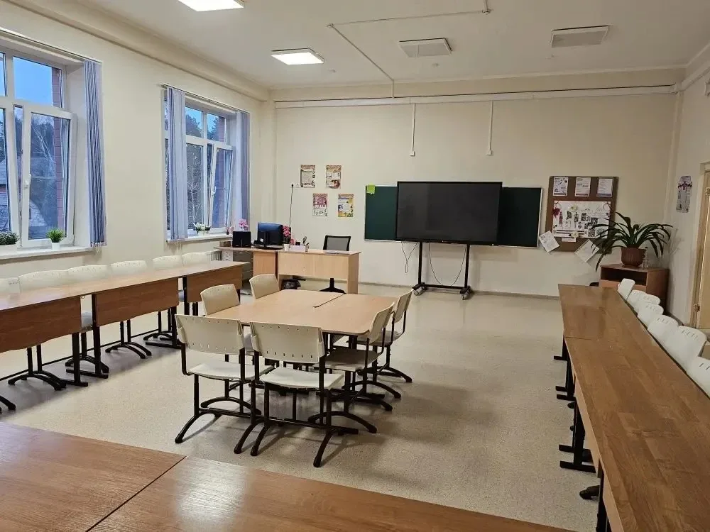 МБОУ ЦО № 29 Богородского городского округа открывает двери для вас!  Дорогие родители и ребята! Хот