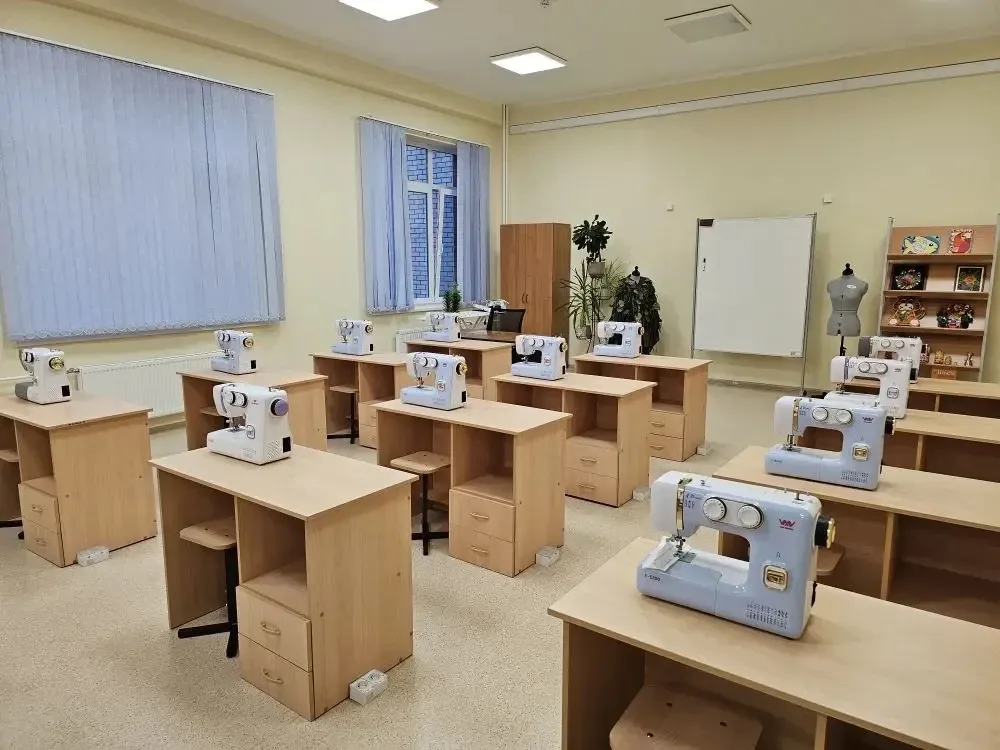 МБОУ ЦО № 29 Богородского городского округа открывает двери для вас!  Дорогие родители и ребята! Хот
