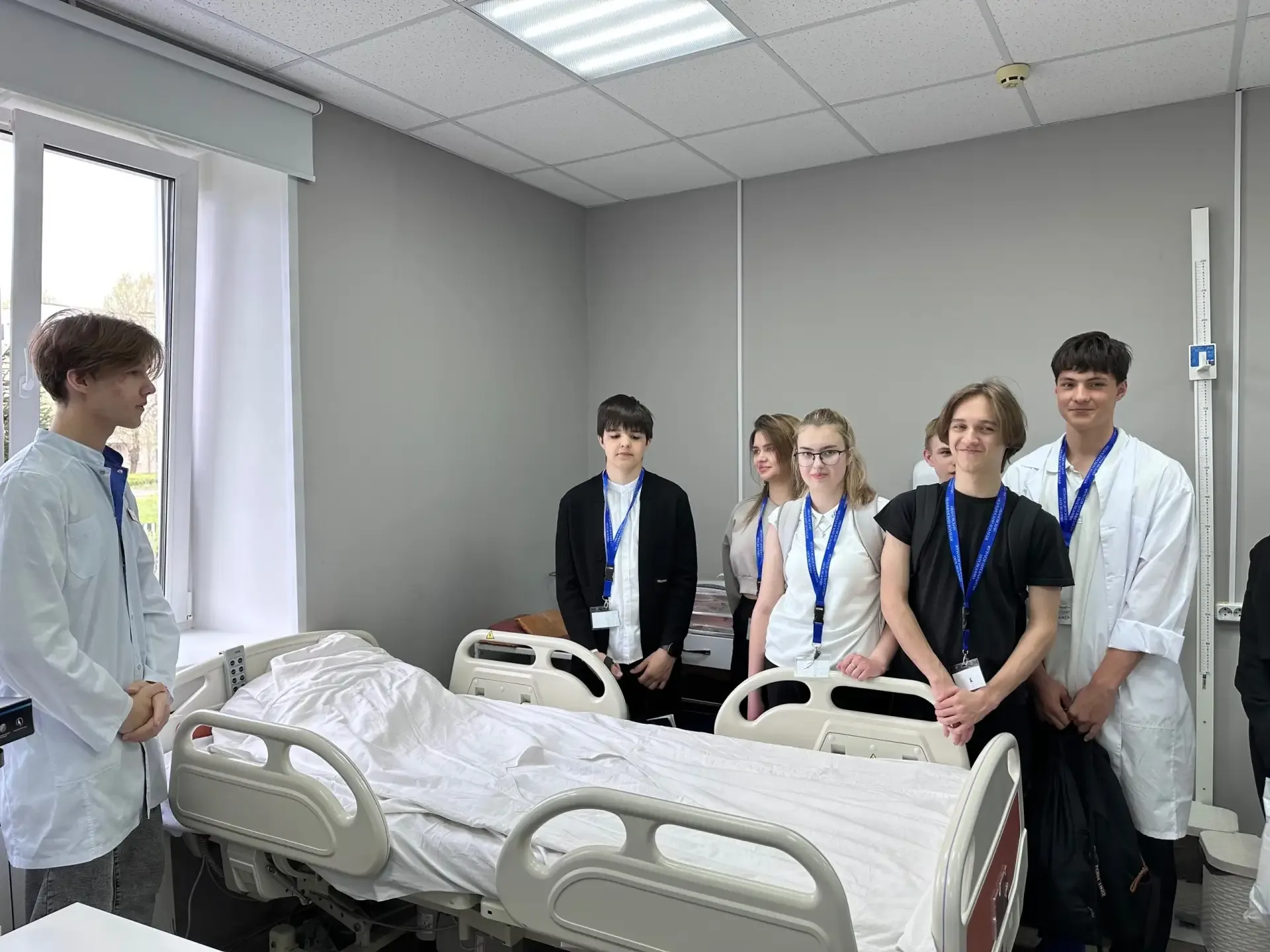 ❤ Профессия, спасающая жизни: экскурсия в медицинский колледж  📍Наши ученики 8Б и 9Б классов посетил