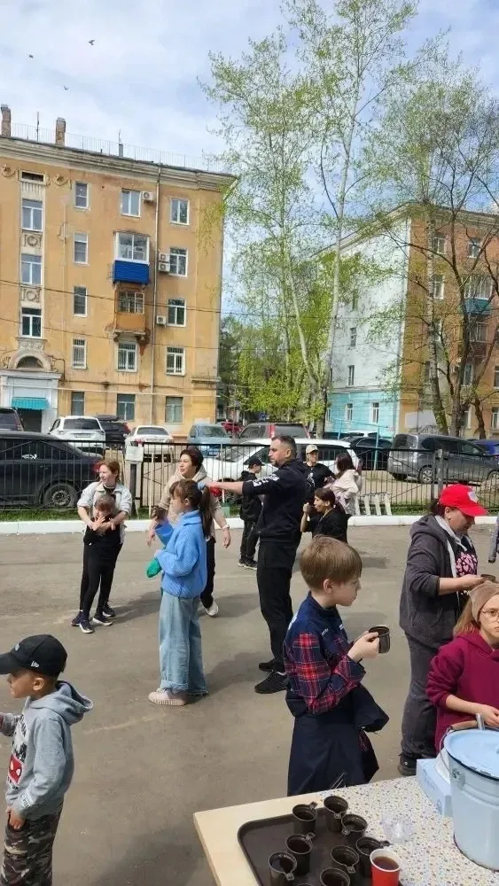 Дело не в граблях, а в единстве! ❤️  Сегодня на территории начальной школы нашего Центра образования