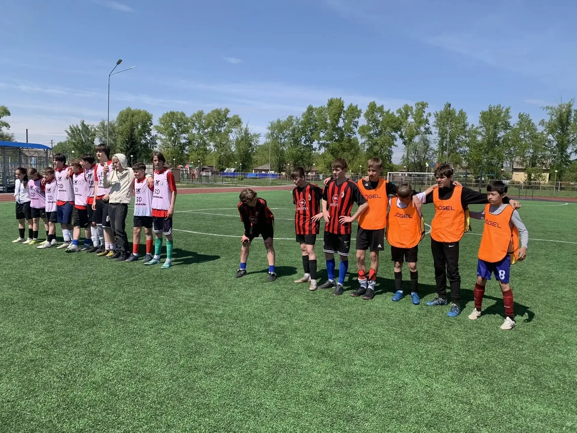 ЭТО БЫЛО НЕЧТО! 🔥🏆  Долгожданная победа. Первое место. УРА! 🎉  Наши мальчишки показали настоящий хар