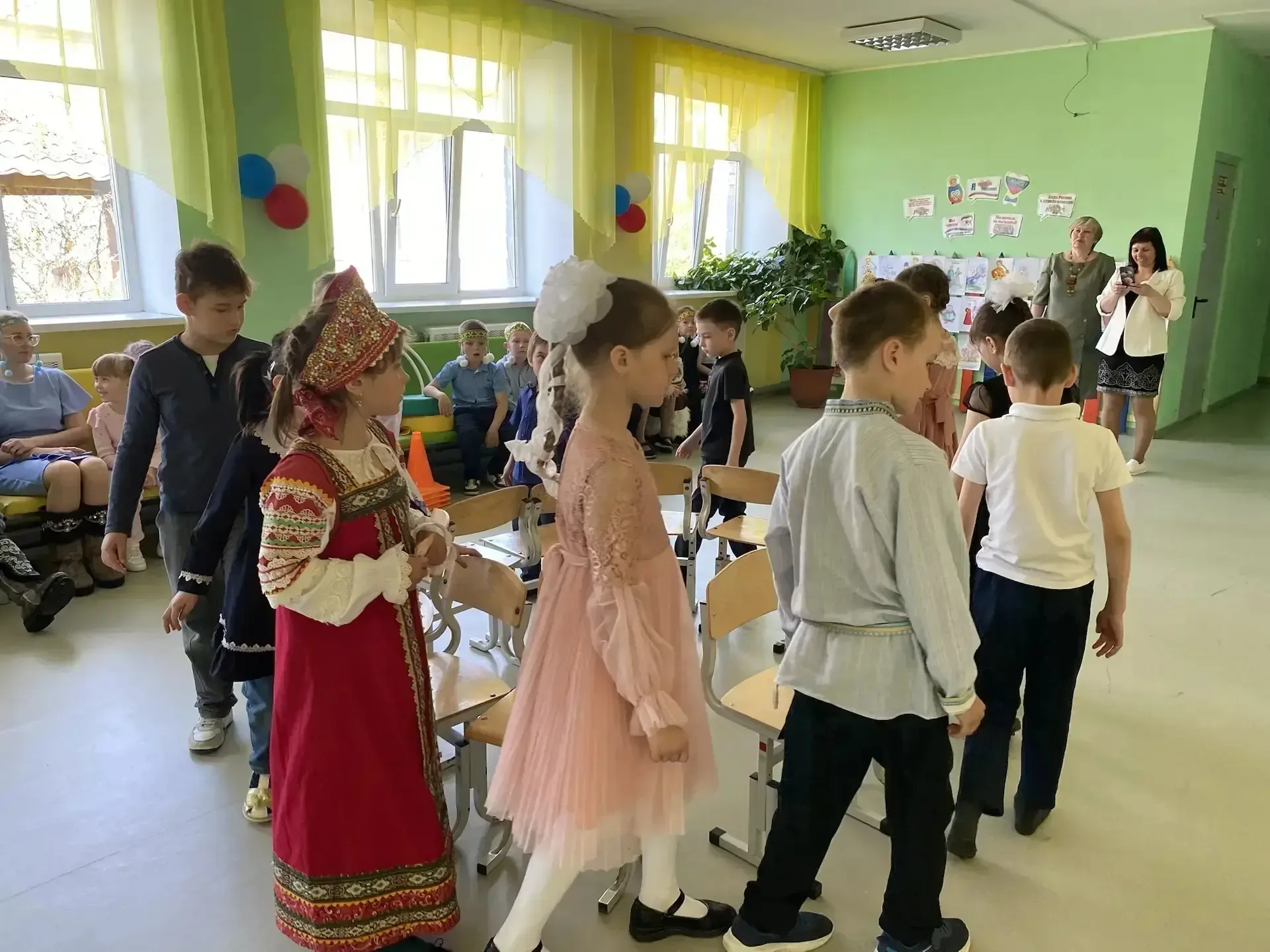 🇷🇺 15 мая в Солобоевской  школе прошел большой праздник-фестиваль, посвящённый Году единства народов
