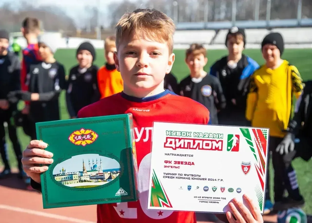В Казани прошёл турнир - Кубок Казани по футболу-2026. В составе команды "Звезда" участвовал Гвоздул