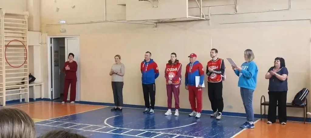 Сегодня на базе нашей школы проходил ежегодный Всероссийский фестиваль ГТО, где наши дети принимали 