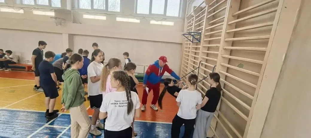 Сегодня на базе нашей школы проходил ежегодный Всероссийский фестиваль ГТО, где наши дети принимали 