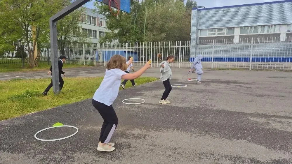 Сегодня в МБОУ СШ № 5 прошло замечательное мероприятие, посвящённое Дню здоровья. В этом мероприятии