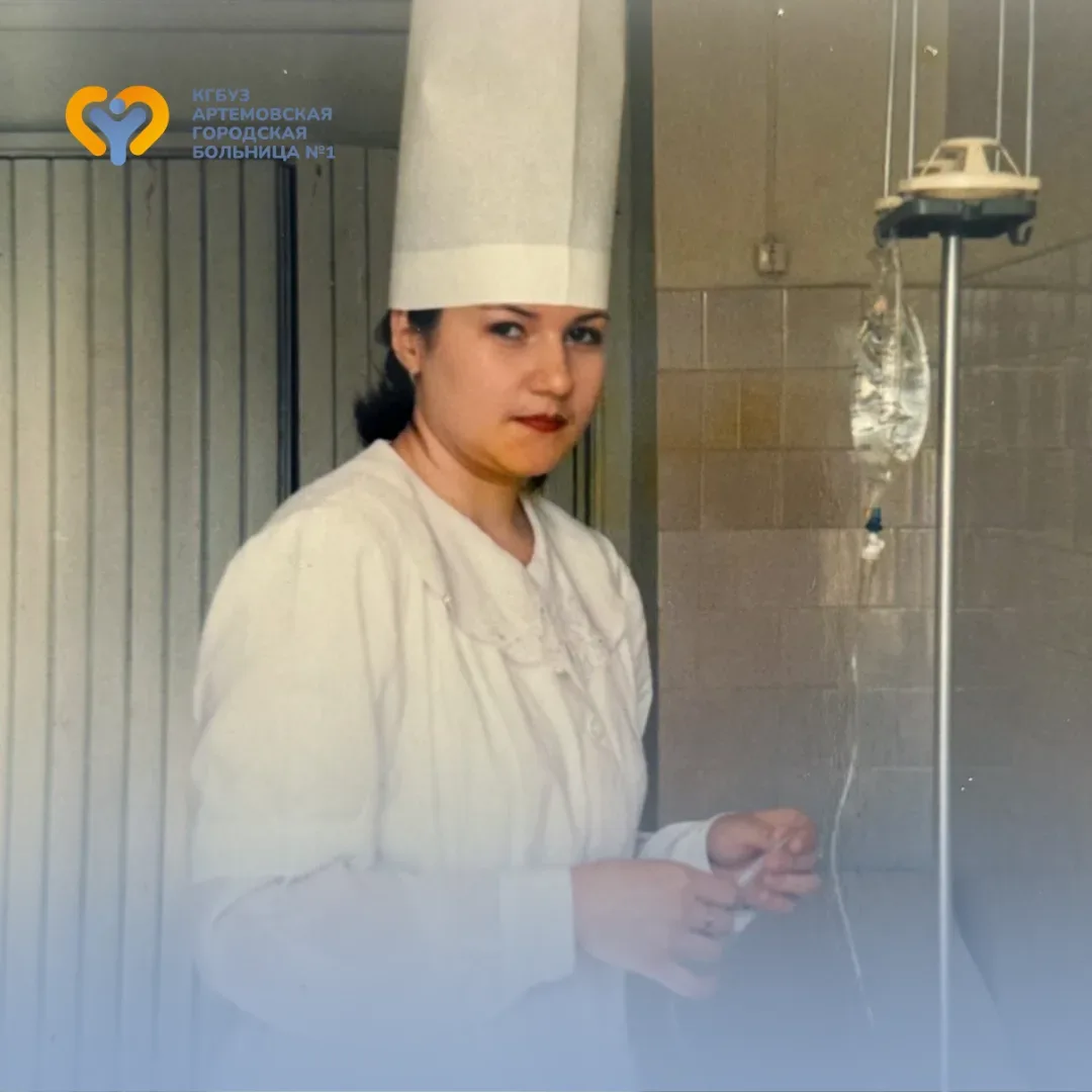 🩺 Более 35 лет в медицине: преданная своему делу медицинская сестра Ирина Ковалёва  Продолжаем знако