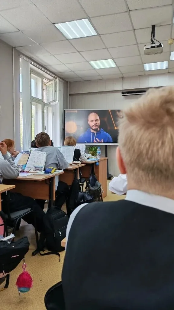 Как распознать и противостоять опасным манипуляциям со стороны взрослых: опыт нашей гимназии в проек