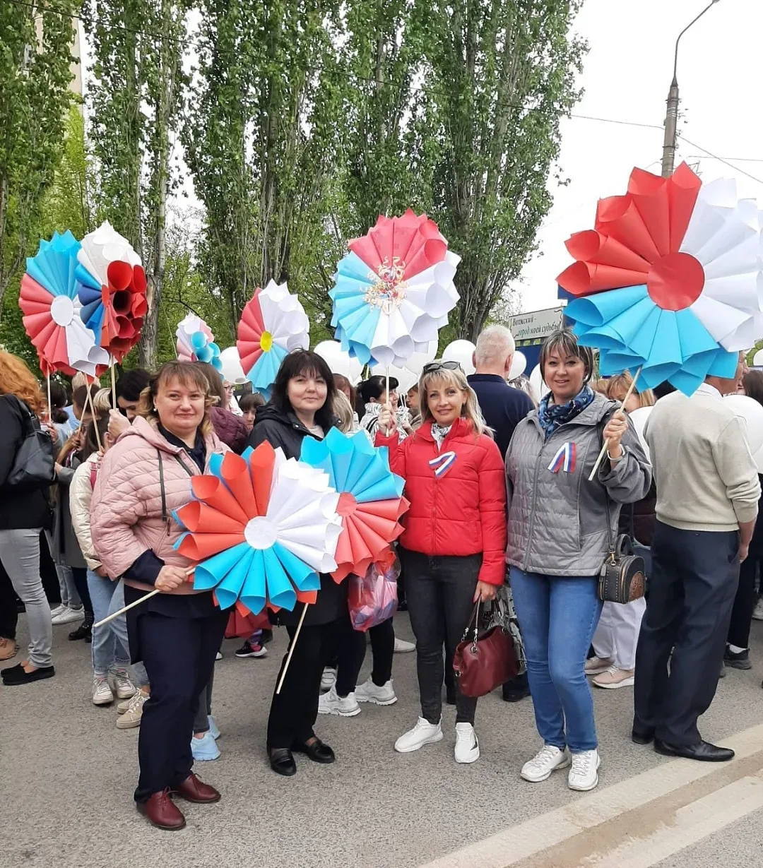 #МойСтарт 🇷🇺🎈 1 Мая - Праздник Весны и Труда! 🌷  Этот замечательный праздник уже больше 130 лет дари