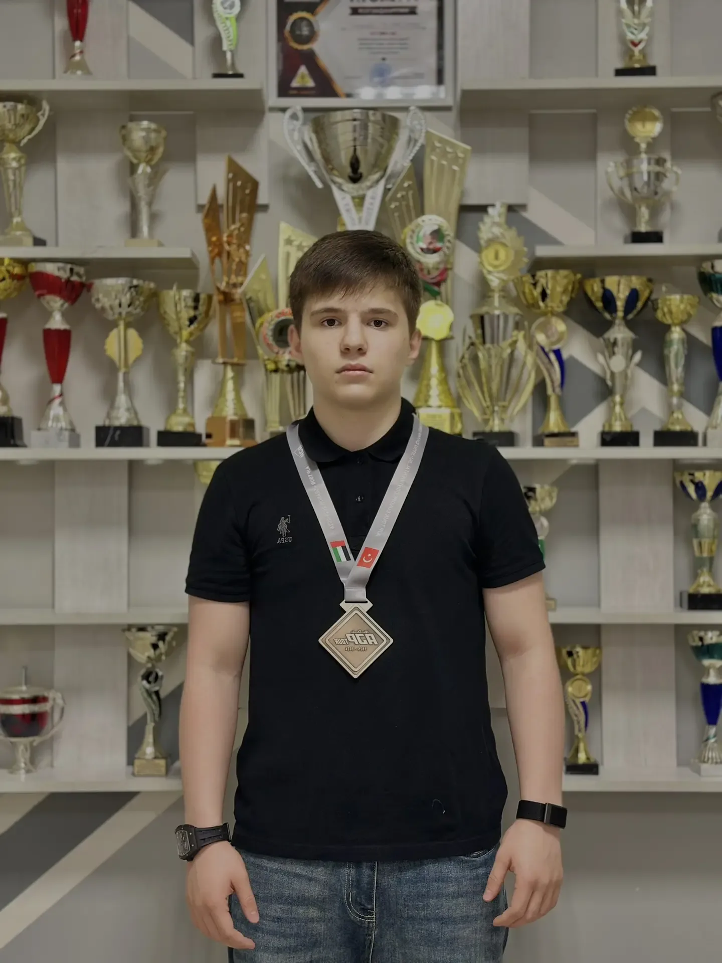 🏆 Обучающийся 9 «Б» класса нашей школы - Адаев Абдуллах Адланович, недавно принял участие в чемпиона
