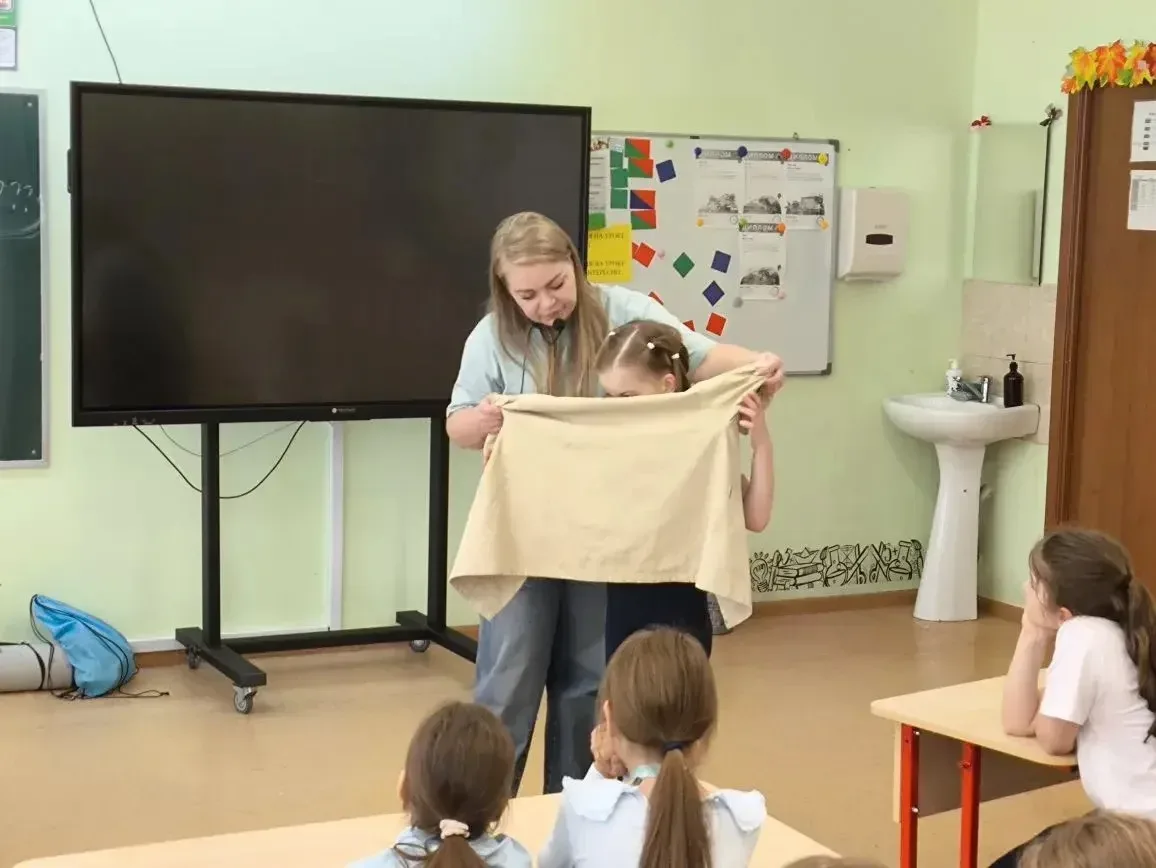 🏠 Тренинг «Один дома» — когда ты один, ты не один  15 мая в 1 «Б» классе прошёл необычный и очень ва