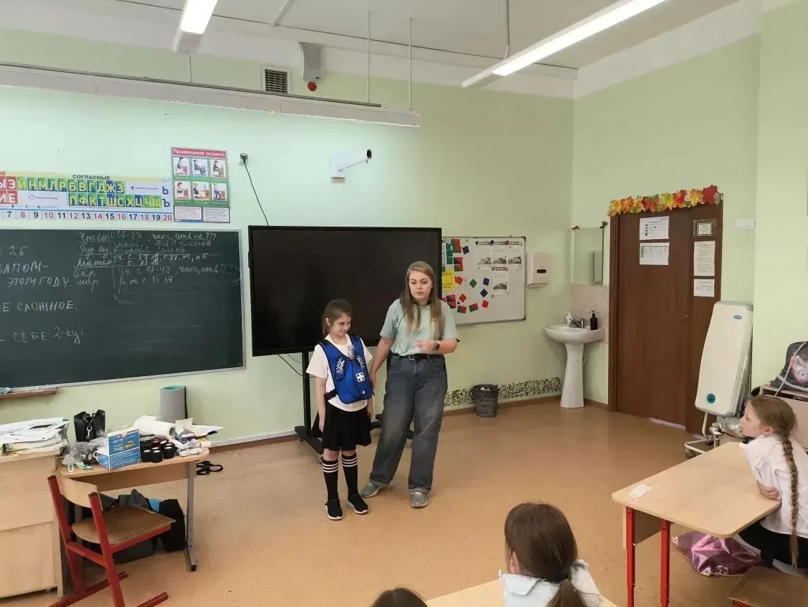 🏠 Тренинг «Один дома» — когда ты один, ты не один  15 мая в 1 «Б» классе прошёл необычный и очень ва