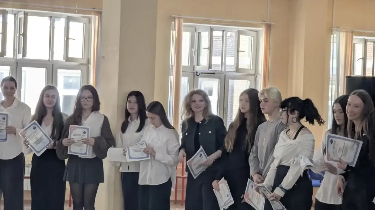🥇Поздравляем победителей и призёров!  В нашей школе состоялась торжественная церемония вручения дипл