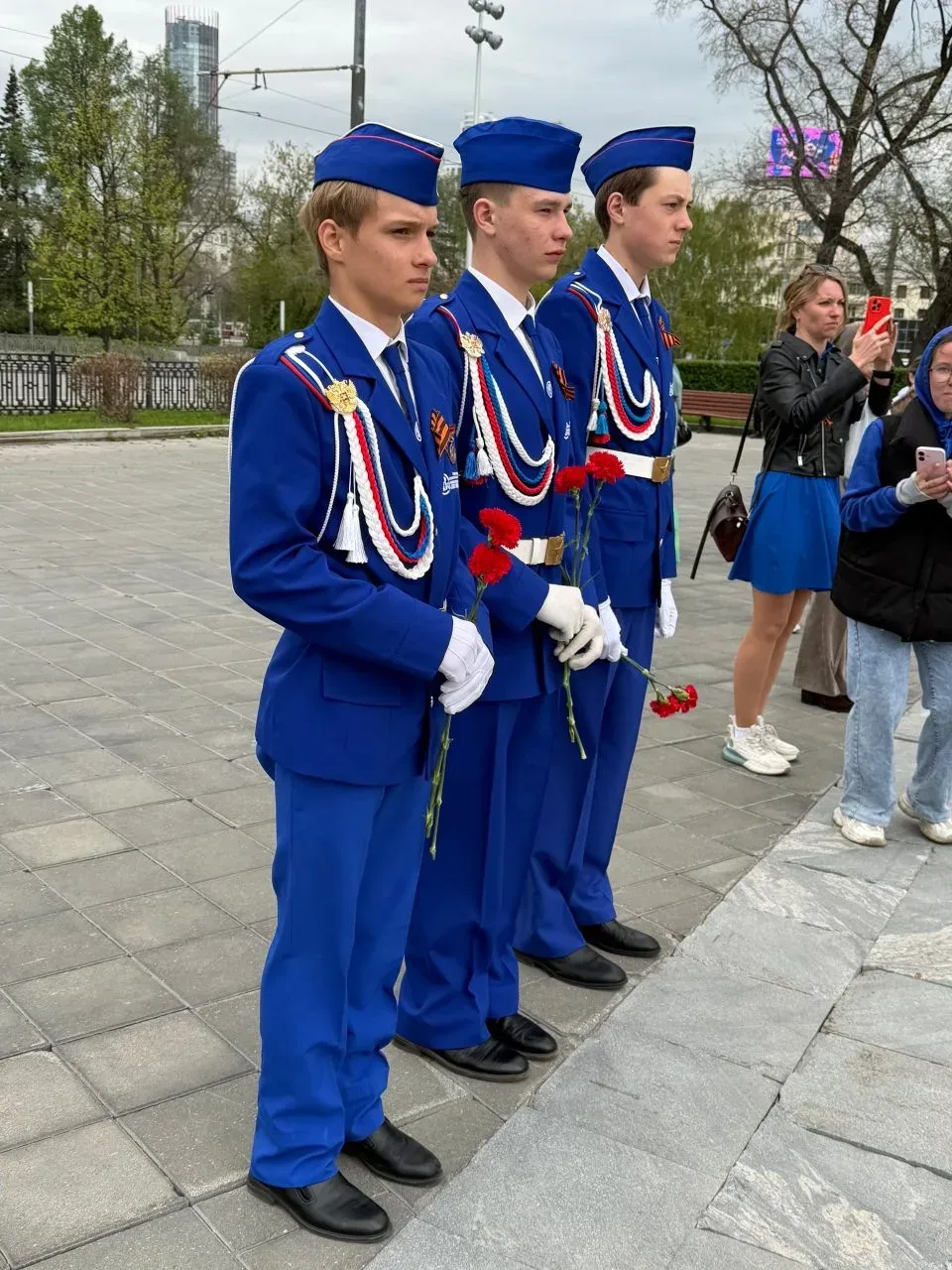 🇷🇺 День Великой Победы - главный праздник нашей страны!  9 мая мы отдаем дань памяти миллионам наших