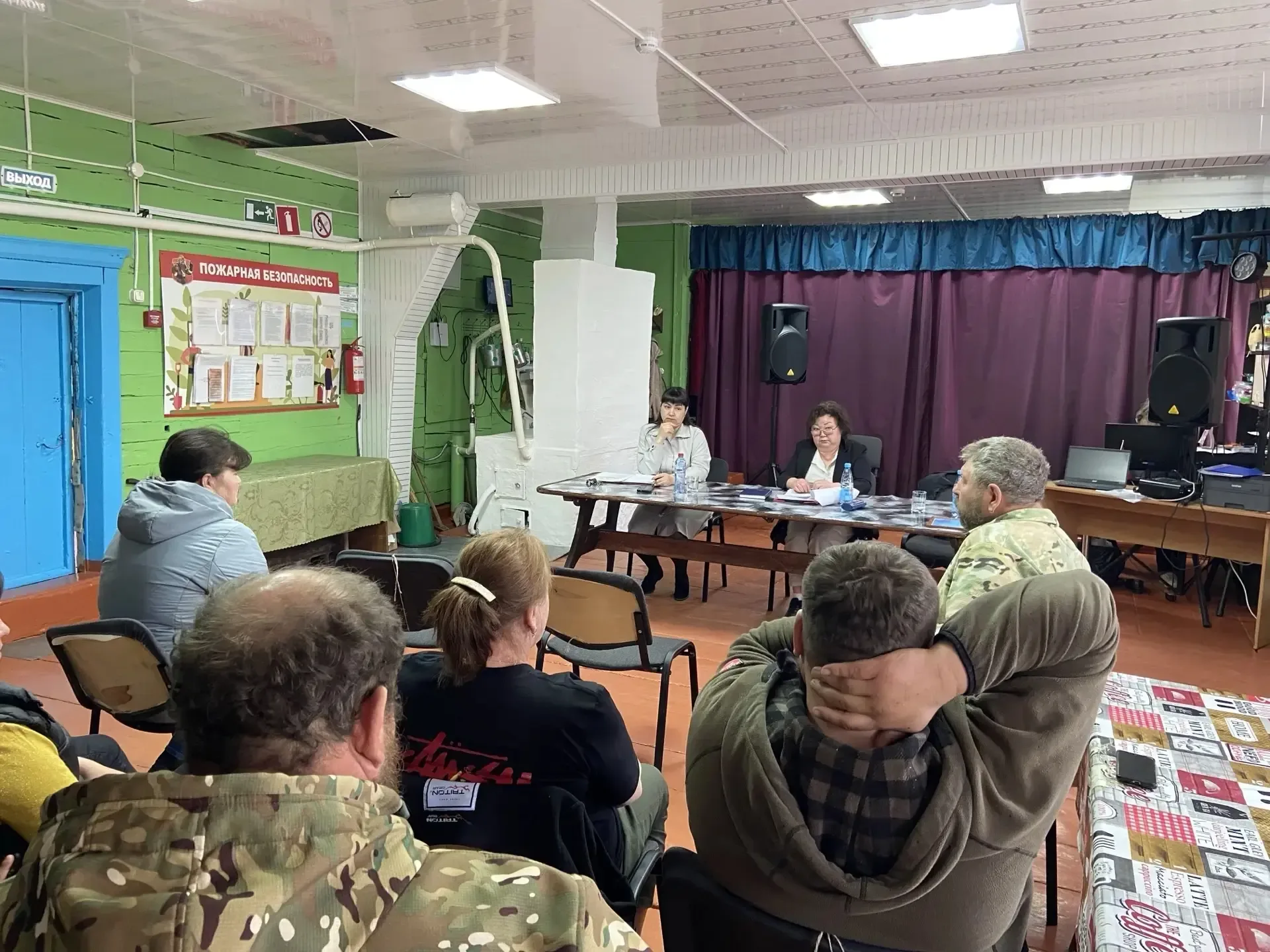 📆 14 мая 2025 года в с. Заречном и д. Копылова состоялся сход граждан 👥. На мероприятии присутствова