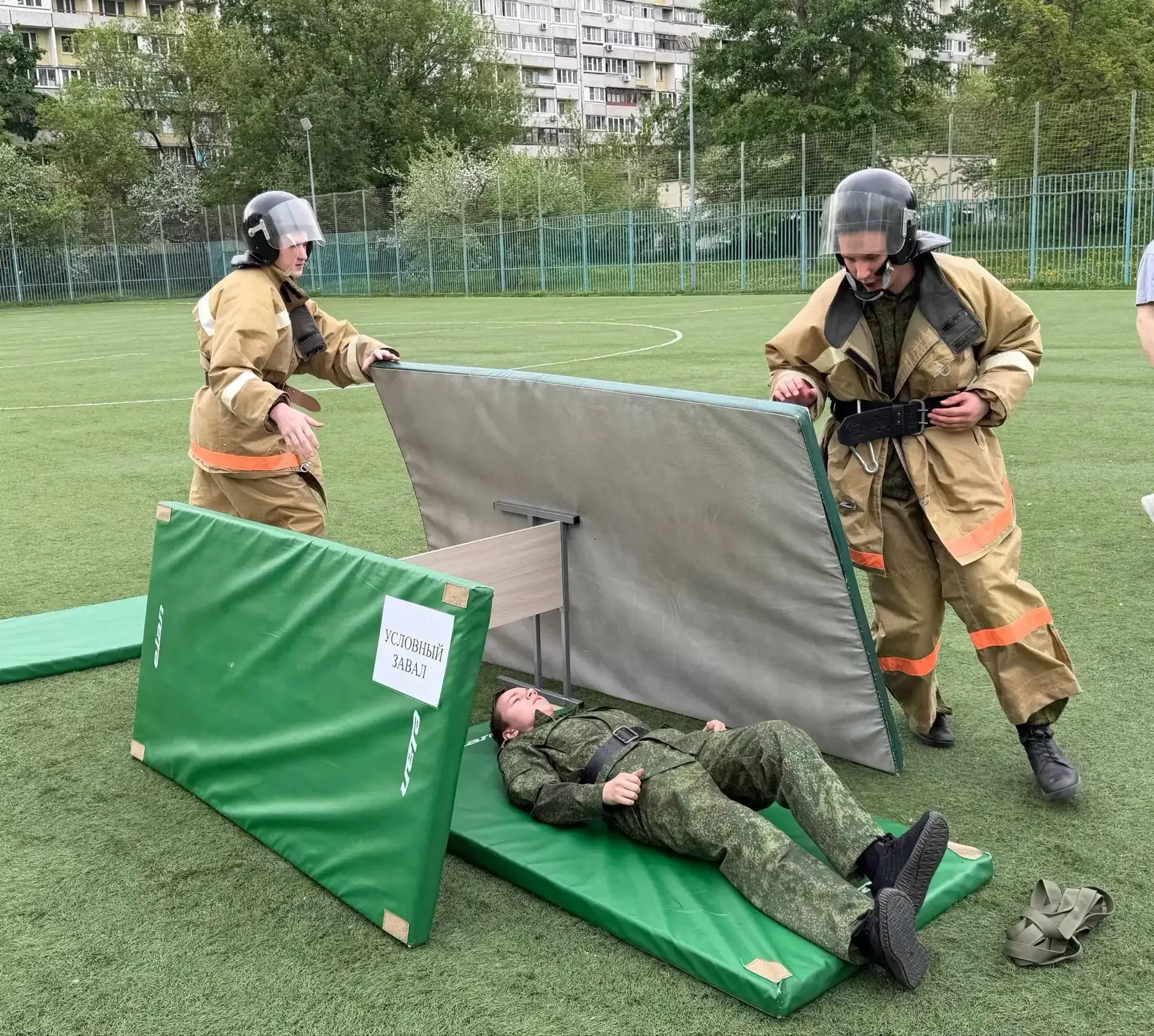 Будь Первым!  🏆 Военно-спортивная игра «Эшелон Победы» на Кубок Героя России А. А. Аксёнова  🤝 Совме