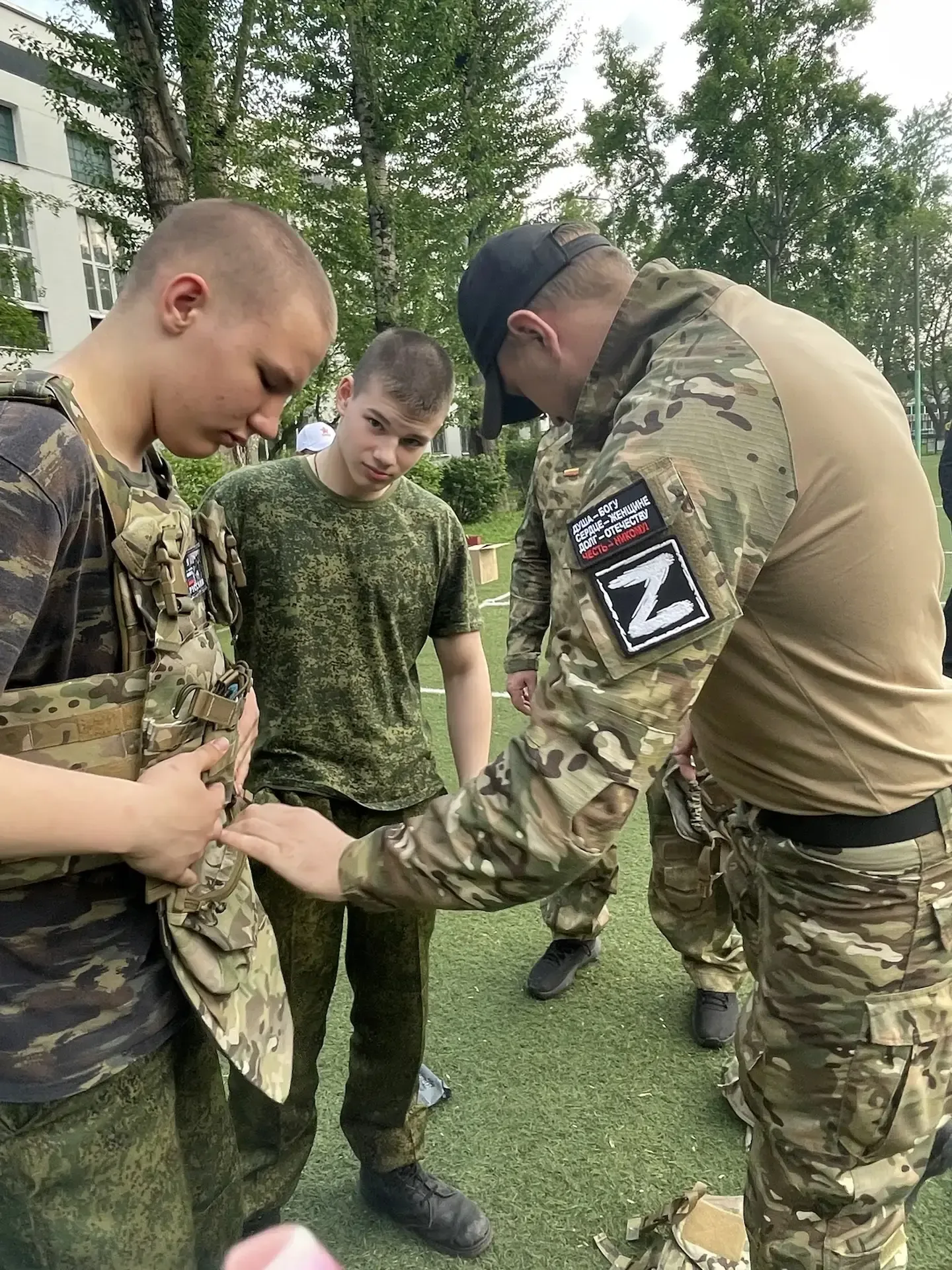 Будь Первым!  🏆 Военно-спортивная игра «Эшелон Победы» на Кубок Героя России А. А. Аксёнова  🤝 Совме