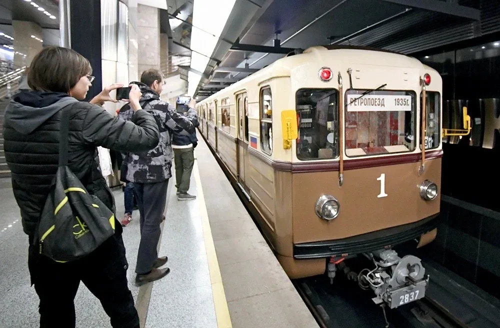 Советы на выходные  91 год метро!  🚇 Московское метро празднует 91 год. Главное событие выходных – п