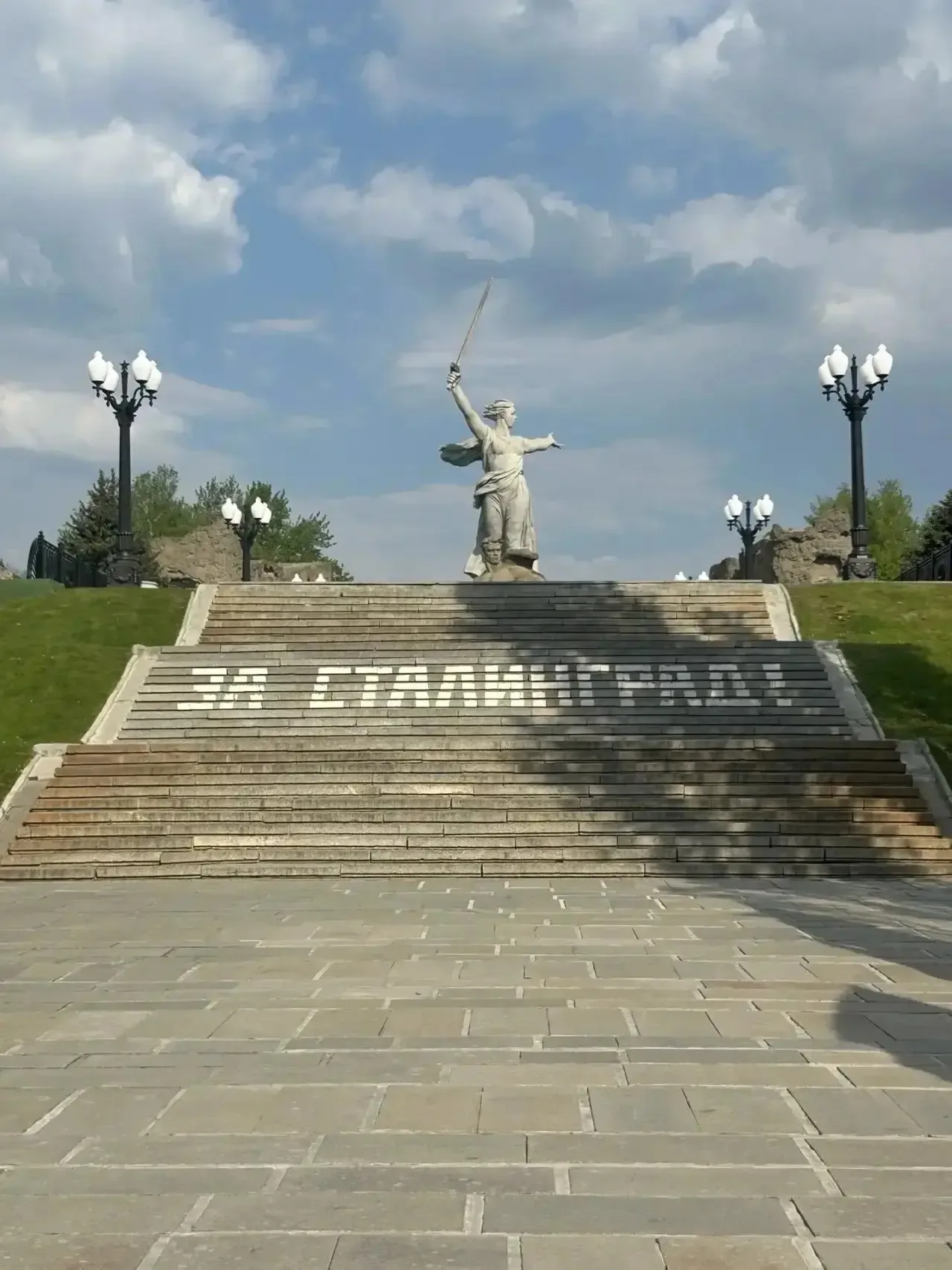 ⭐️Путешествие в историю  Память живет в наших сердцах! В праздничные дни, посвященные Великой Победе