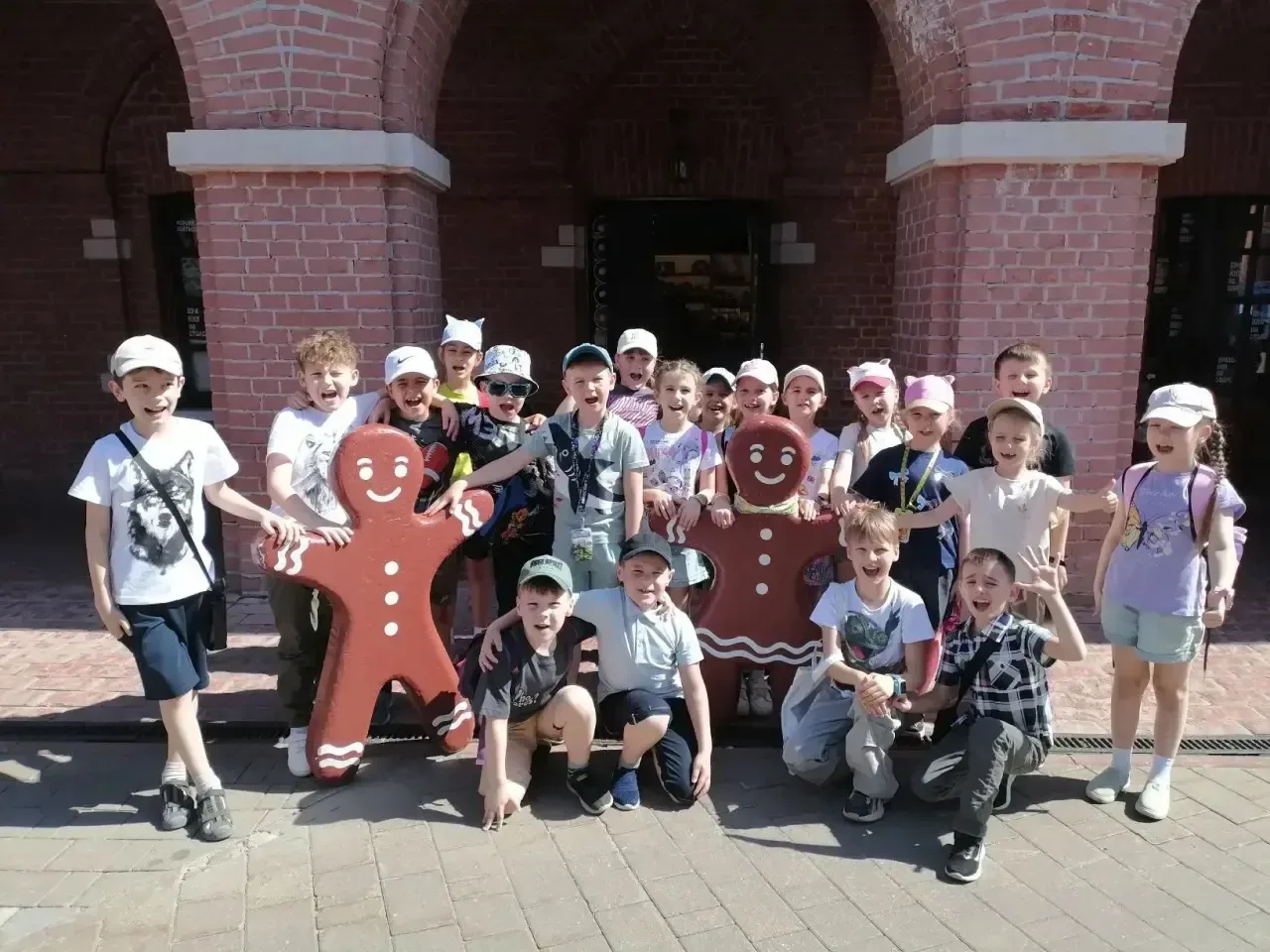 🍪 Путешествие в сладкую сказку: наши обучающиеся— тульские пряничных дел мастера!  Сегодня ученики 1
