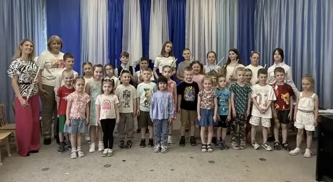 МУЗЫКА,  ОБЪЕДИНЯЮЩАЯ ПОКОЛЕНИЯ Сегодня у нас произошло настоящее волшебство.  У нас в гостях были ю